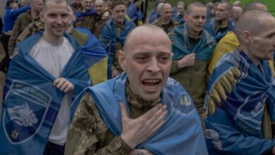 Kiev y Moscú intercambian más de 400 prisioneros, aumenta el número de muertos por el ataque ruso… Kiev y Moscú intercambian más de 400 prisioneros, aumenta el número de muertos por el ataque ruso…